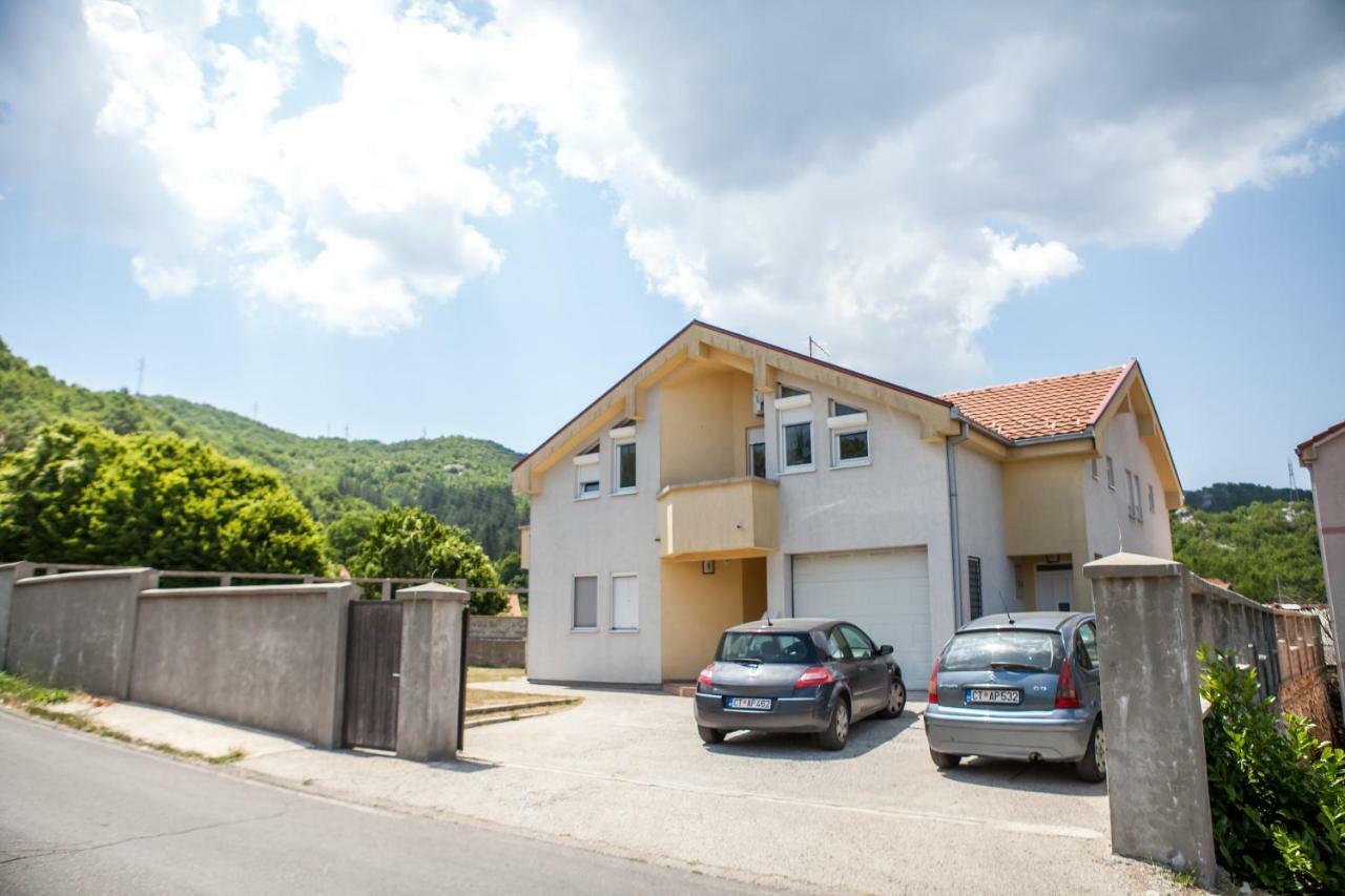 Ana Apartments Cetinje Exterior foto